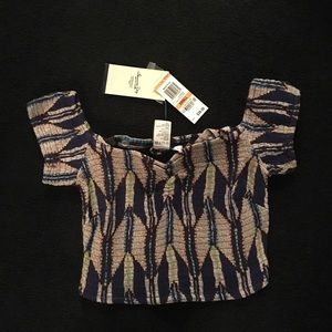 Off the shoulder top- American Rag